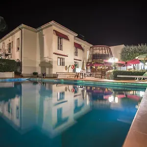 Kon Tiki Hotel