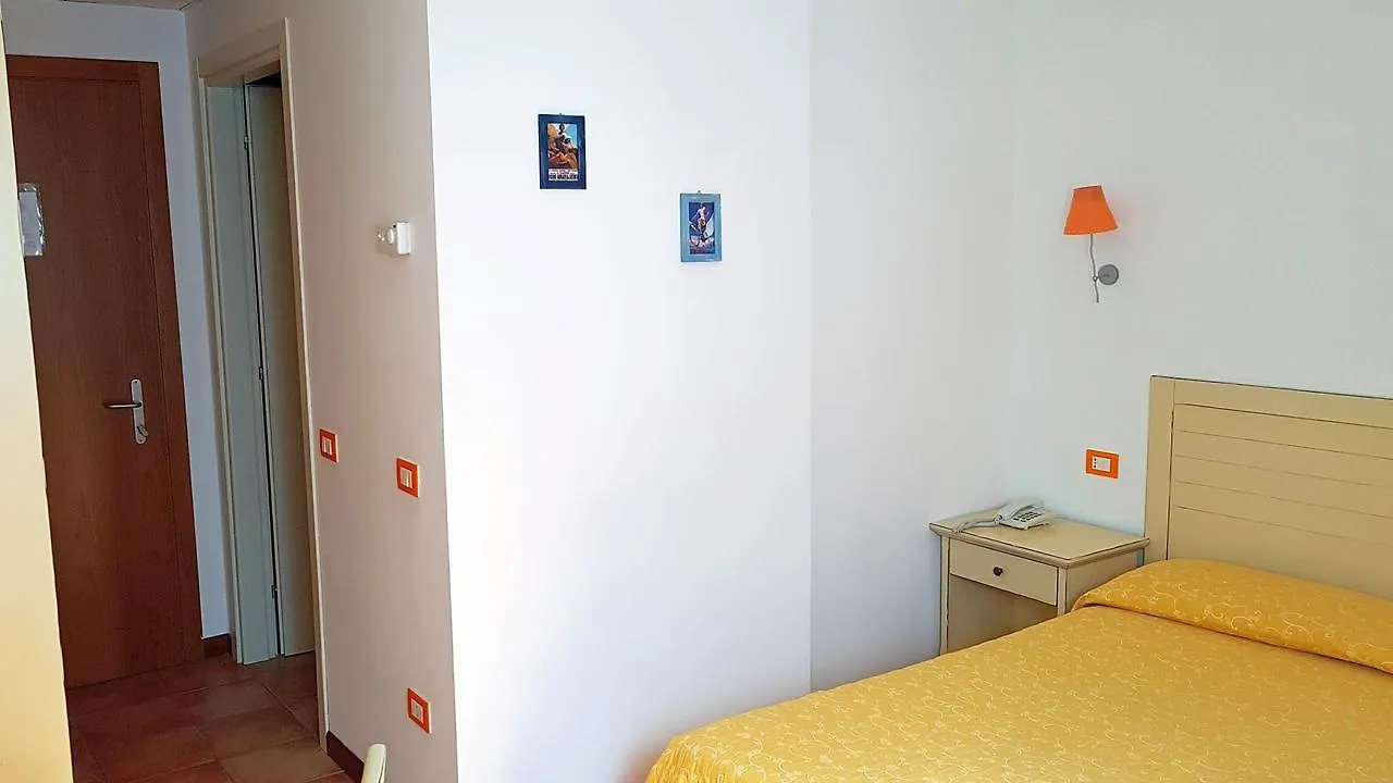 Hotel Villa Tramonto Direttamente Sul Mare San Vincenzo